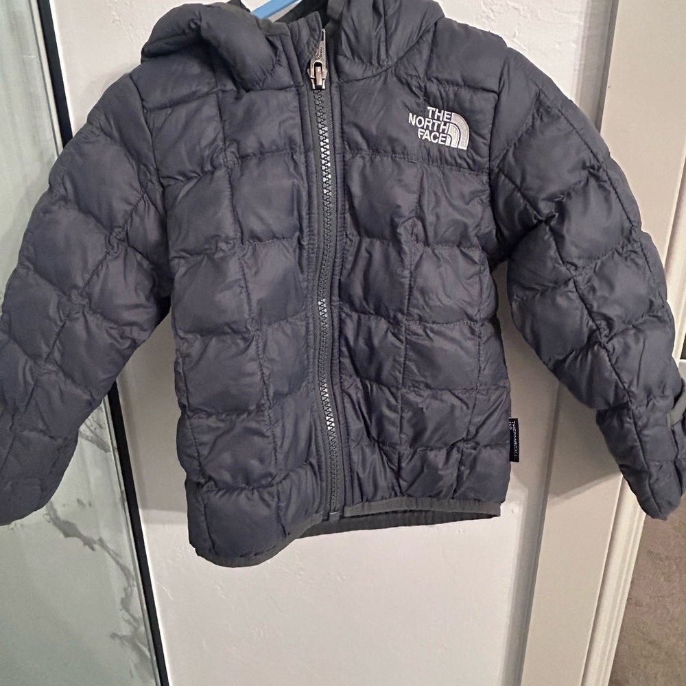 The North Face Kids Puffer Jacket - Gray